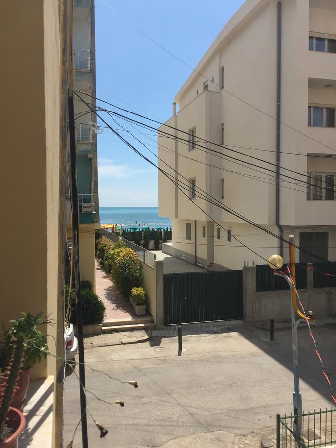 Seaside Apartments Durrës Eksteriør bilde
